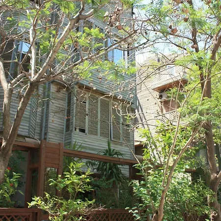 Apart Otel Lara Konak